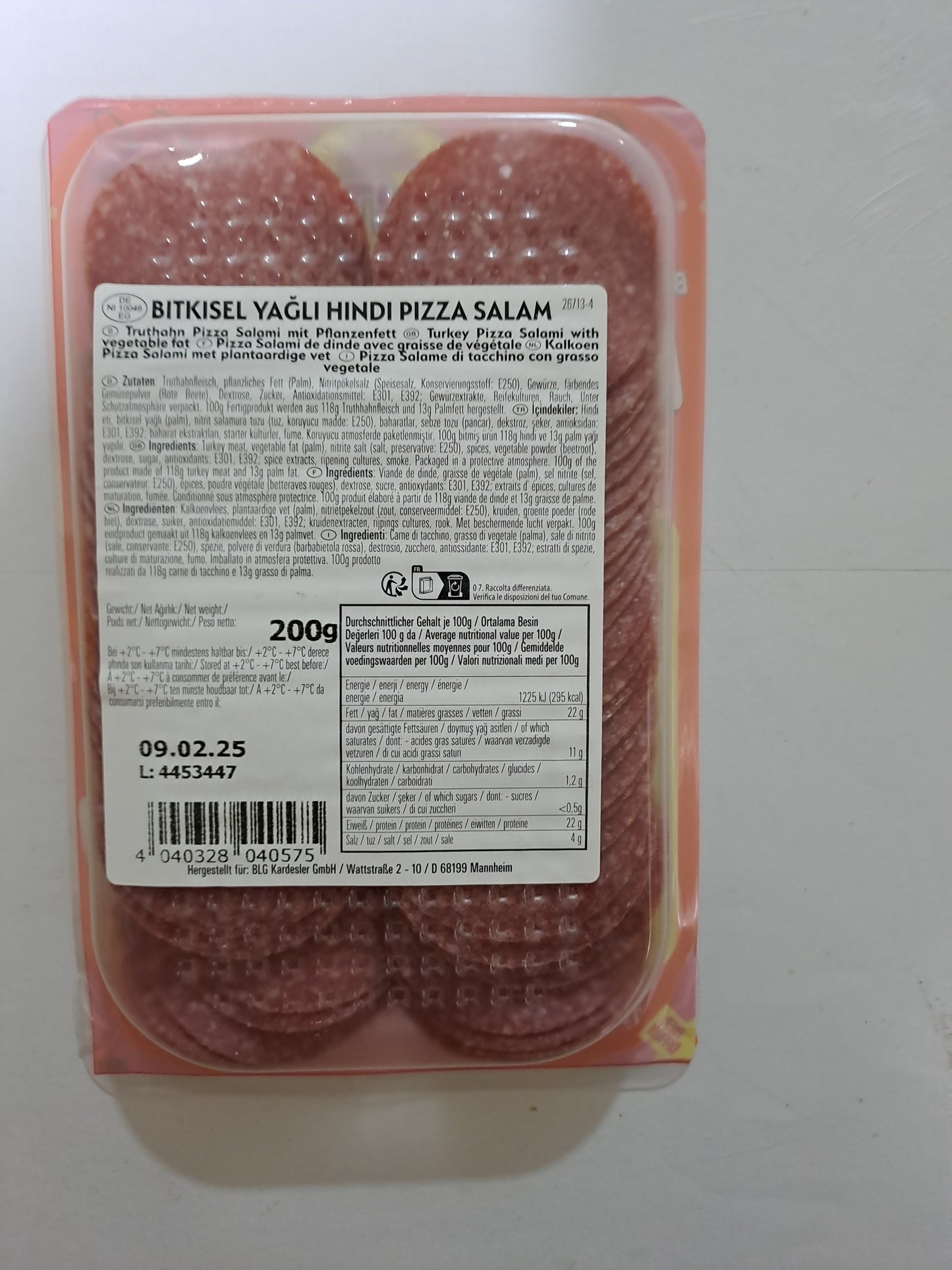 Suntat Pizza Salami